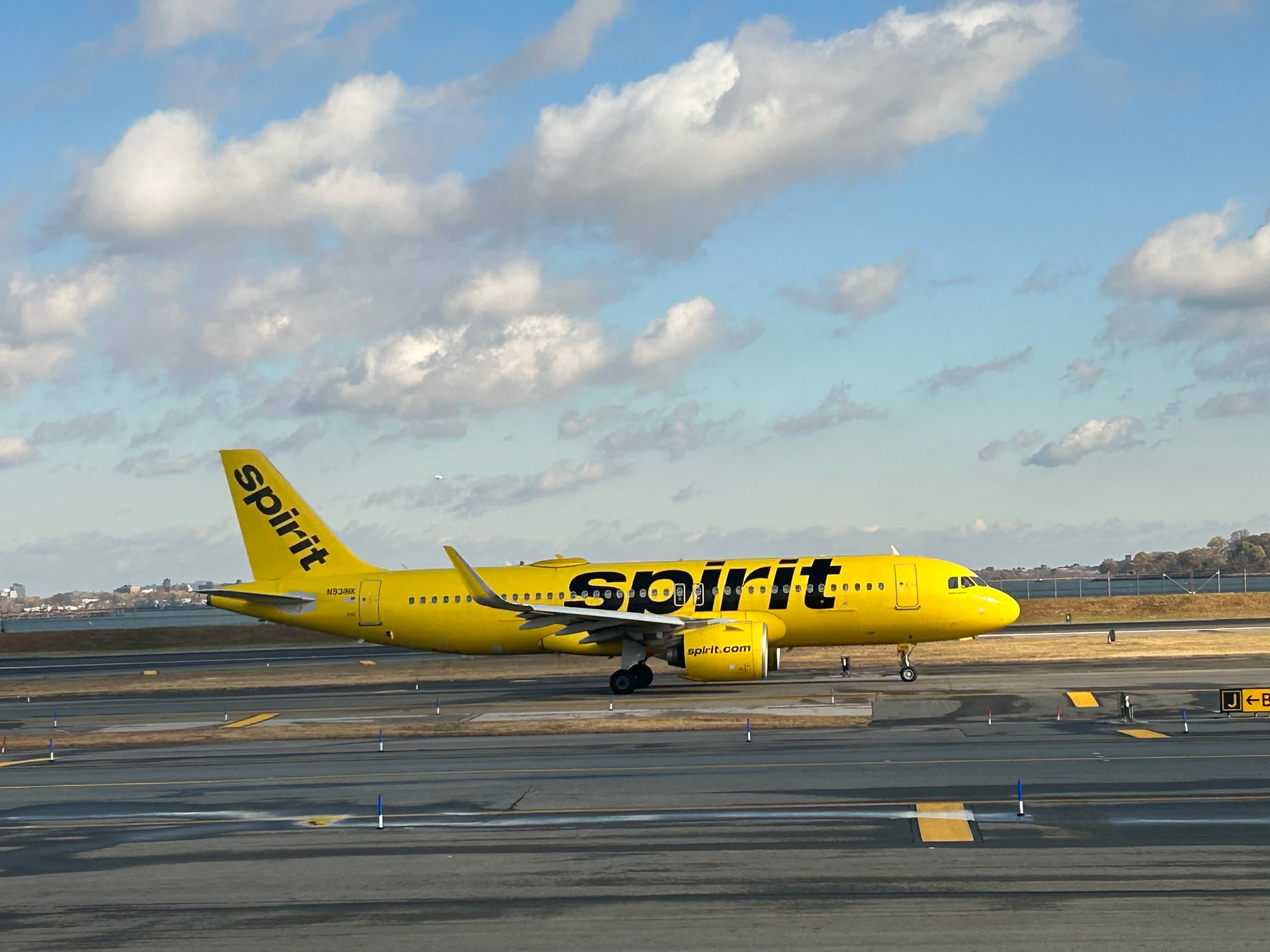 Spirit Airlines Faces Cash Crisis as Trump Eyes Government Intervention