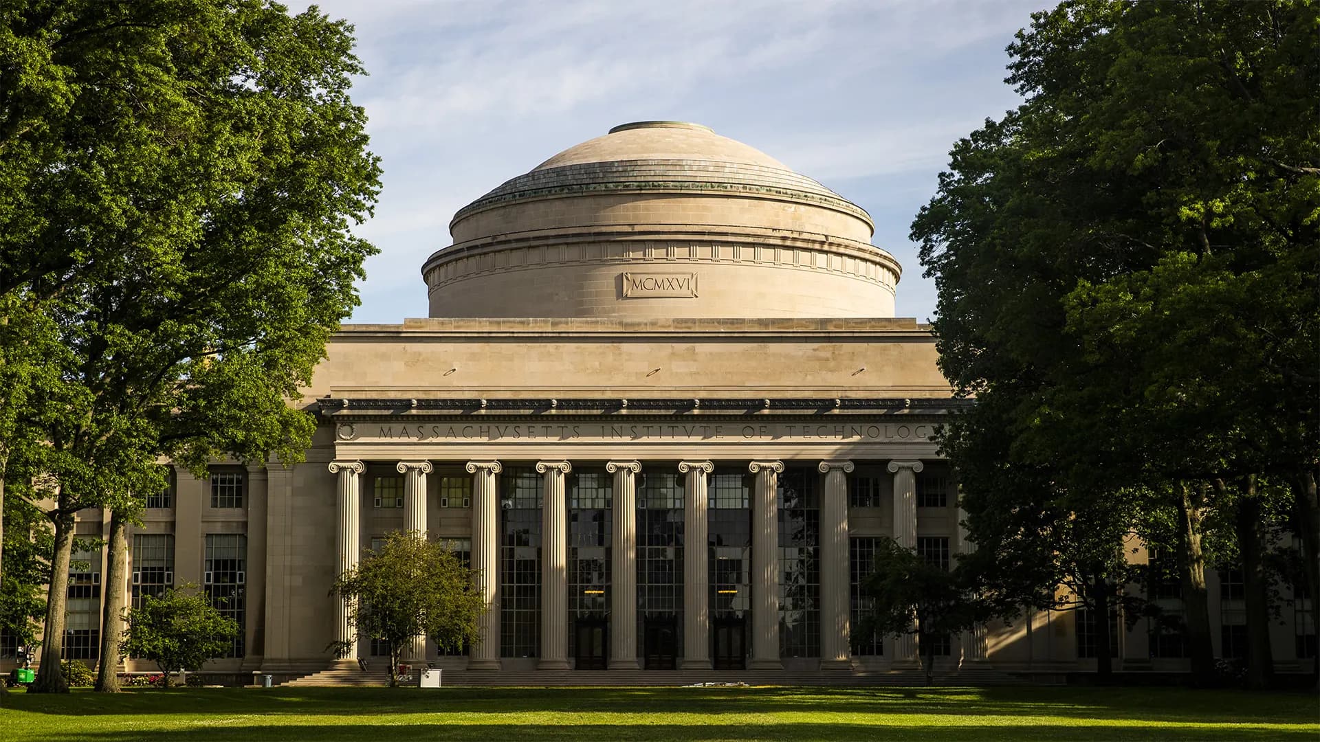 What MIT Sloan's Closure Signals About Management Publishing