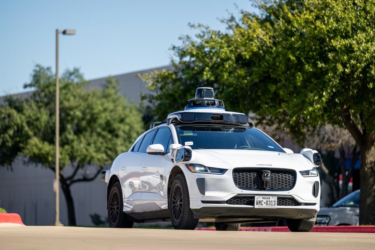 Waymo Updates Robotaxi Software to Handle Flood Risks