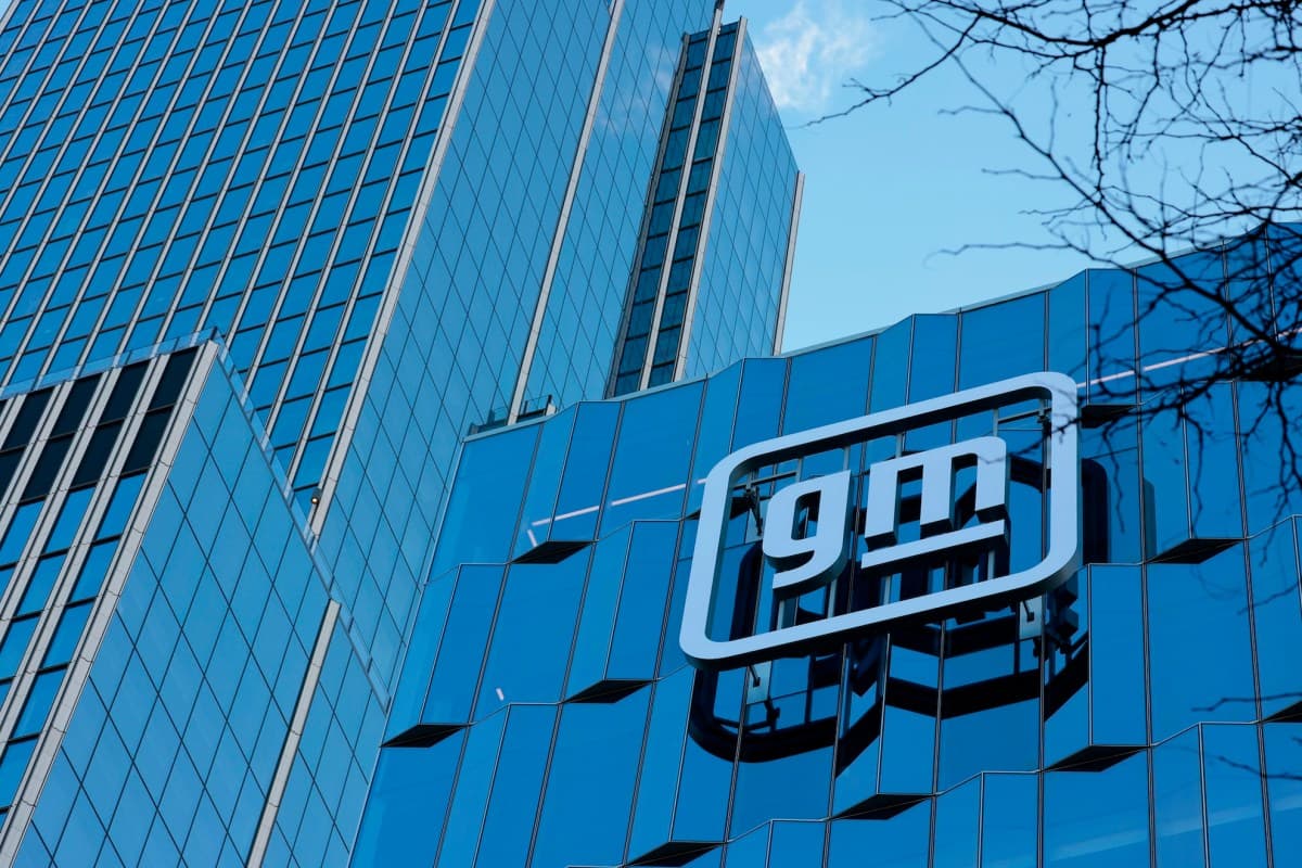 GM's AI Shift Shows Skills Gap Challenge for Tech Workforce