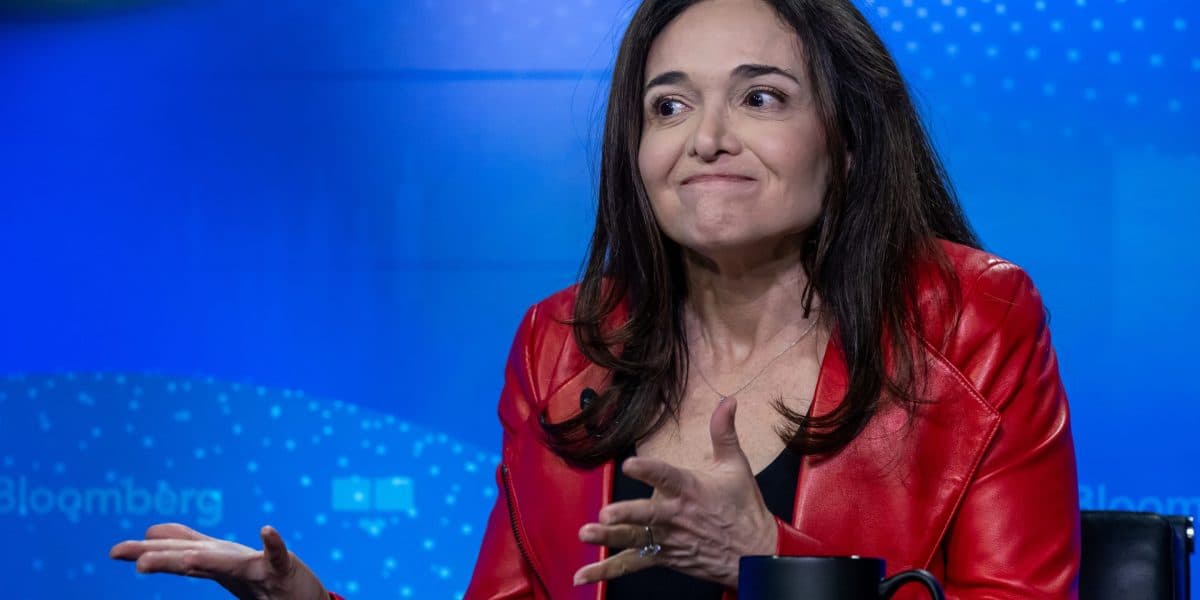 Career Plans Need Flexibility in AI Era, Says Sandberg