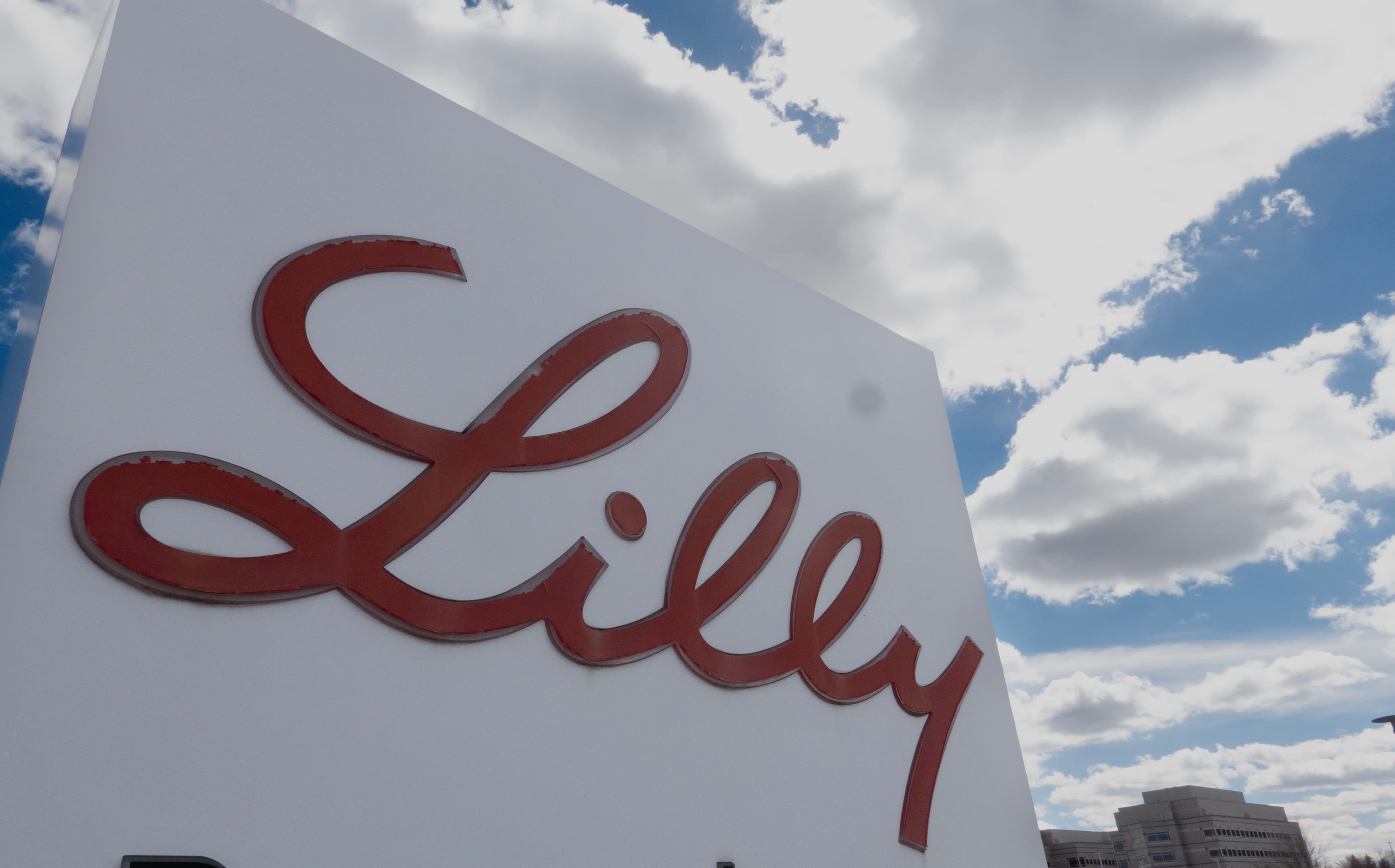 Eli Lilly's Next-Gen Weight Loss Drug Advances in FDA Trials