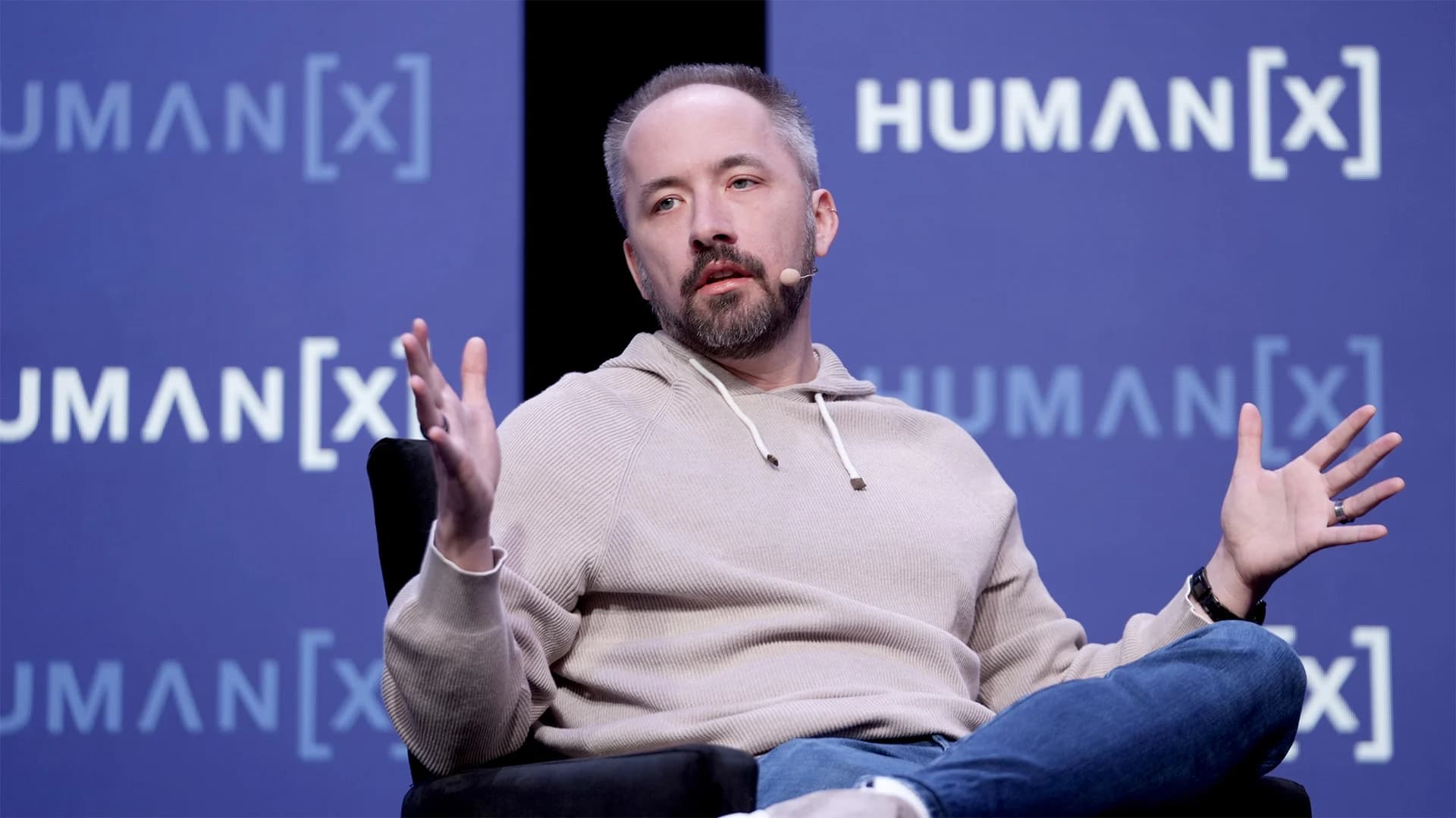 Dropbox Founder Steps Down After 19 Years; Eyes AI Future