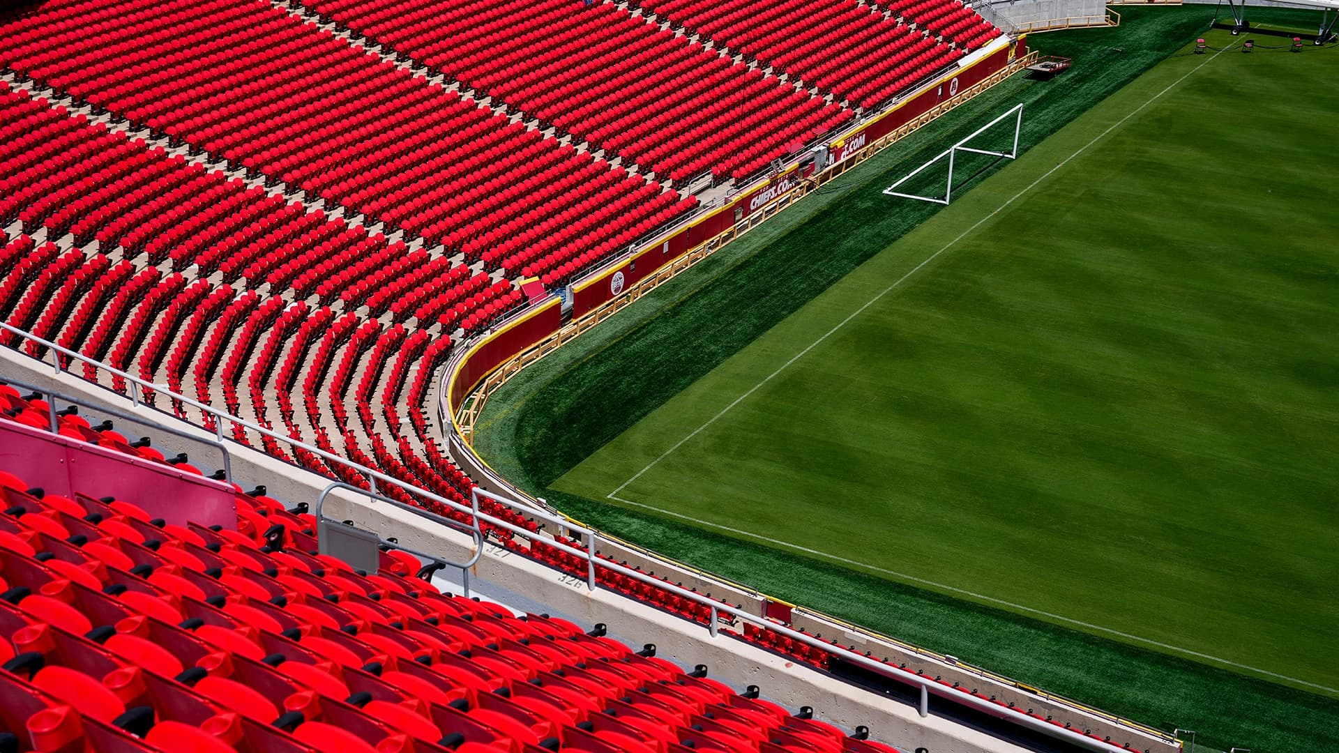World Cup Workforce: Nashville Bosses Prepare for June Productivity Dip
