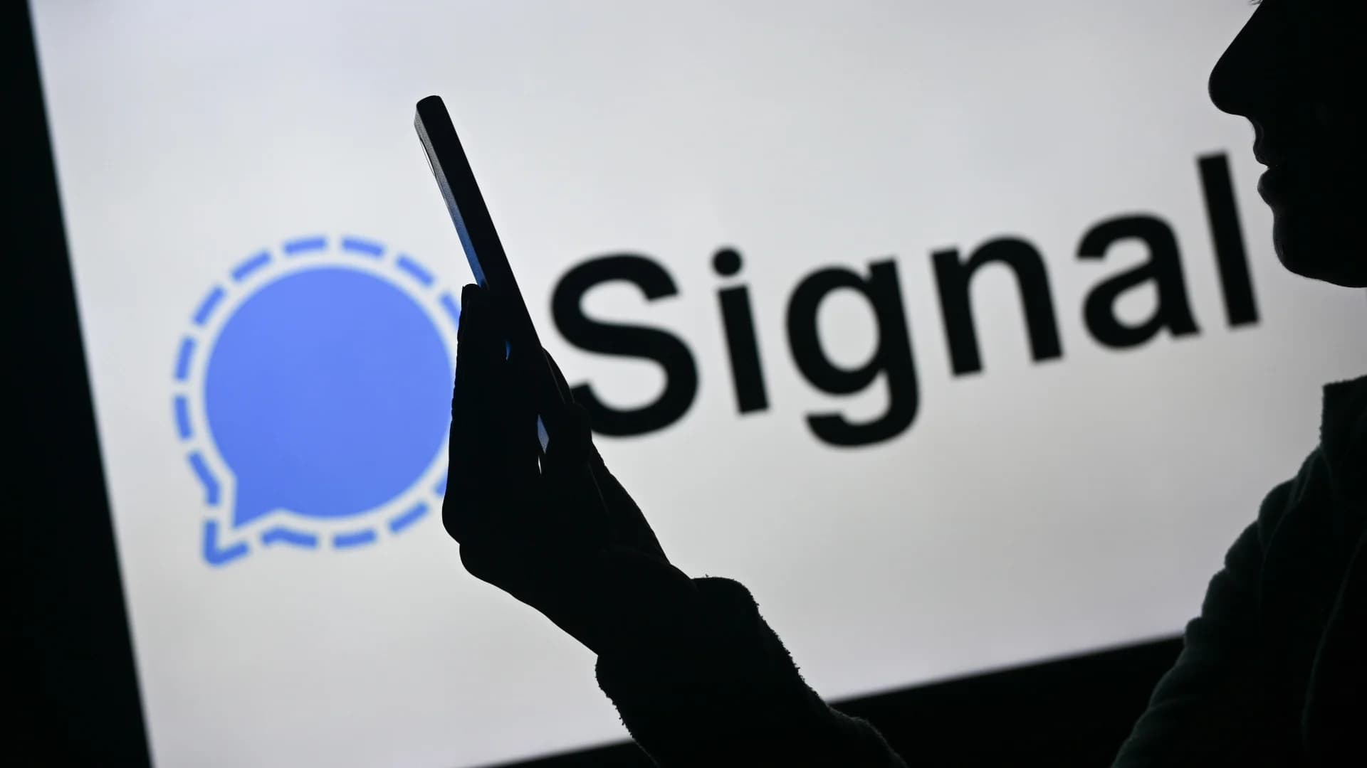 Signal Users Targeted by Fake Support Scams—What Nashville Businesses Need to Know