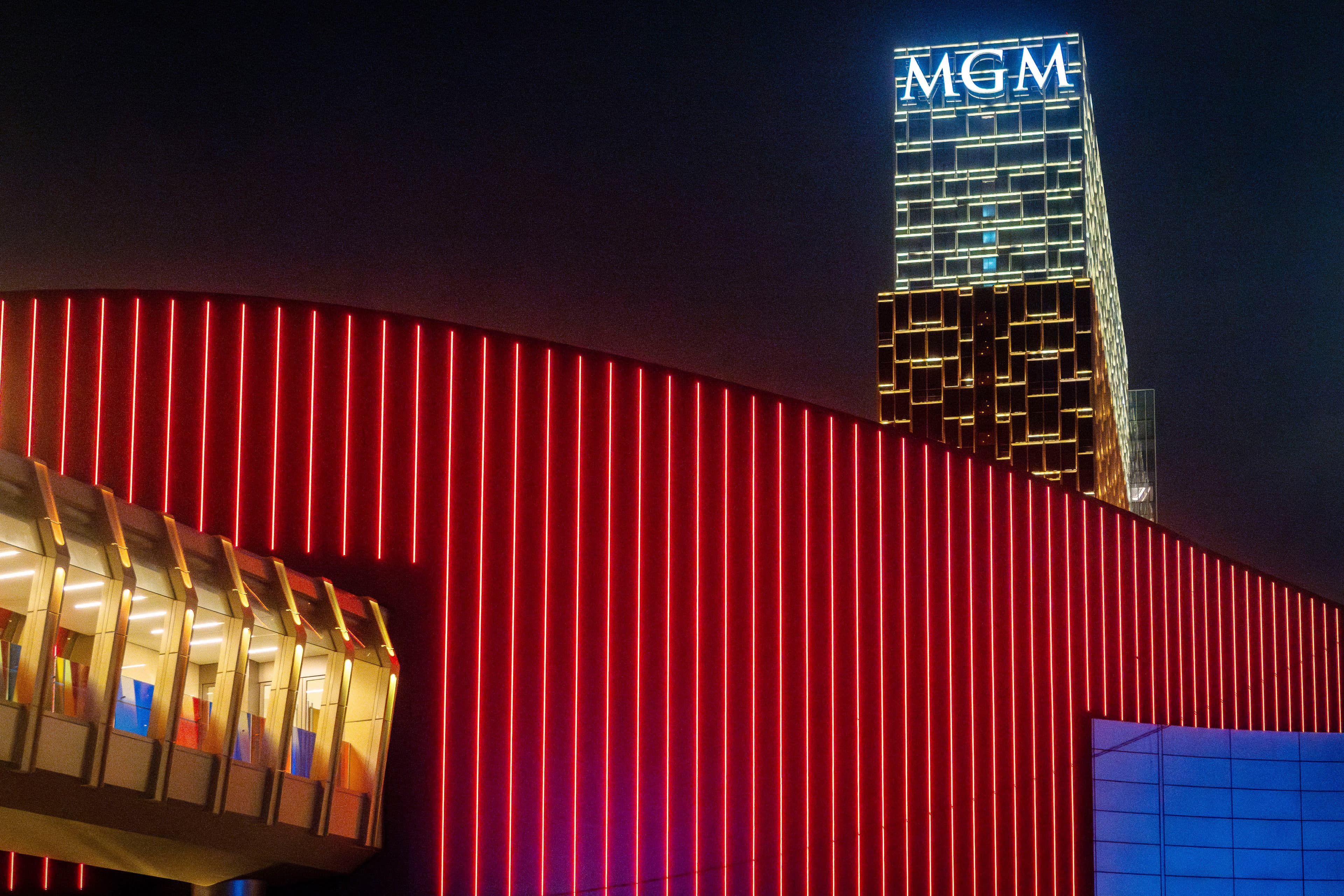 Barry Diller's People Inc. Makes $48.30-Per-Share Offer for MGM Resorts