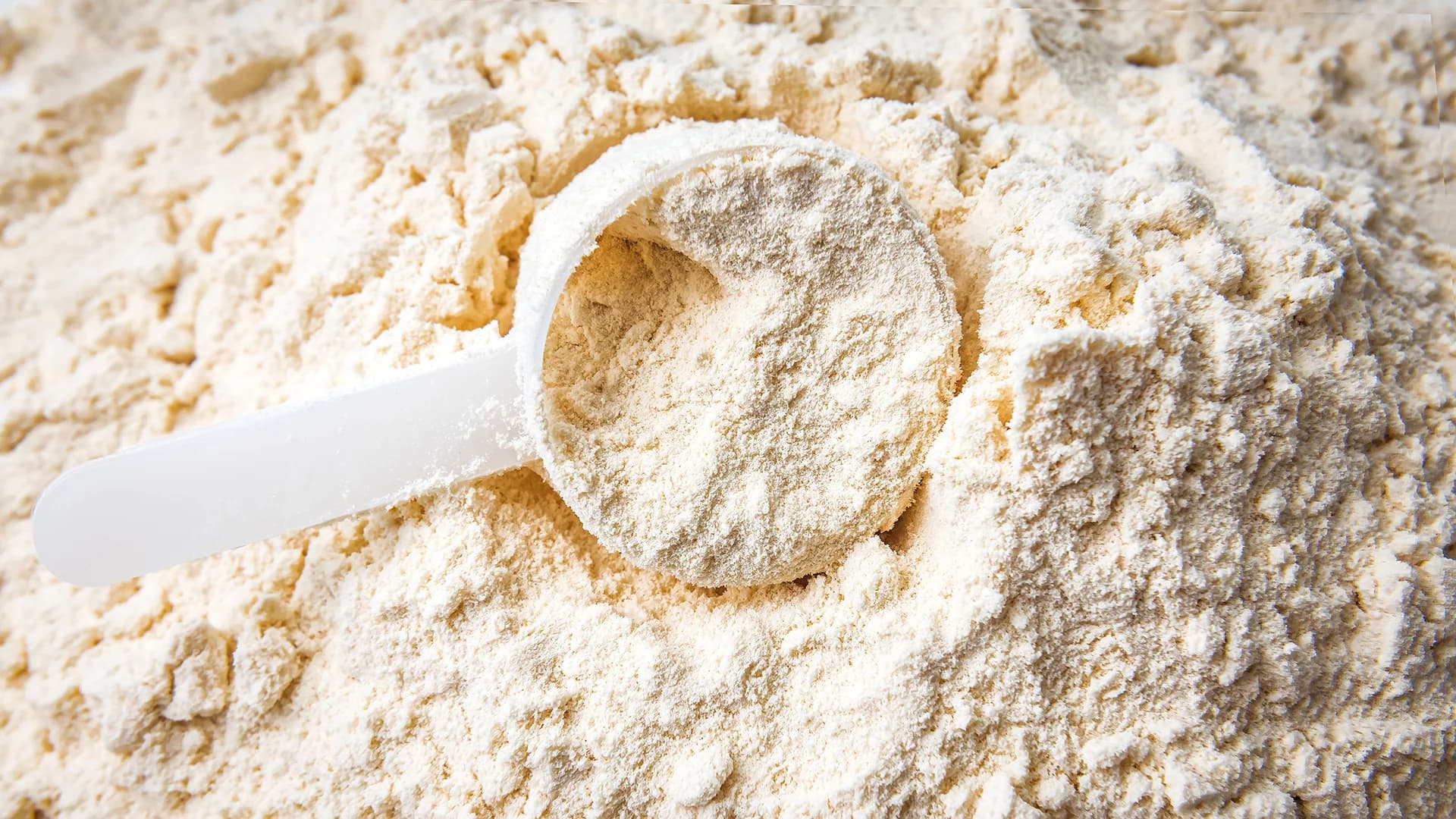Whey Protein Shortage Set to Raise Costs for Regional Fitness and Food Brands