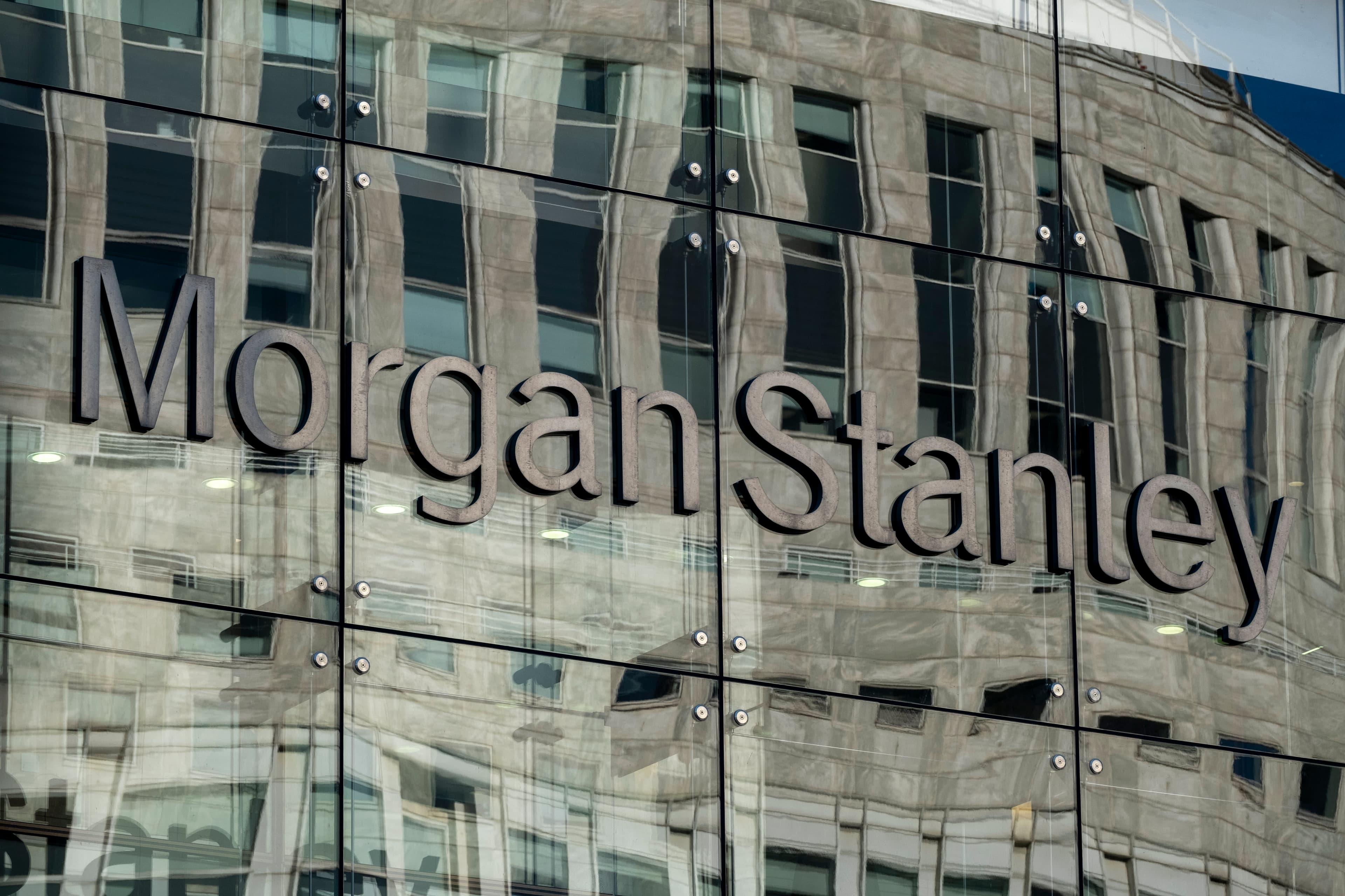 Morgan Stanley Opens Wealth Platform to AI Agents