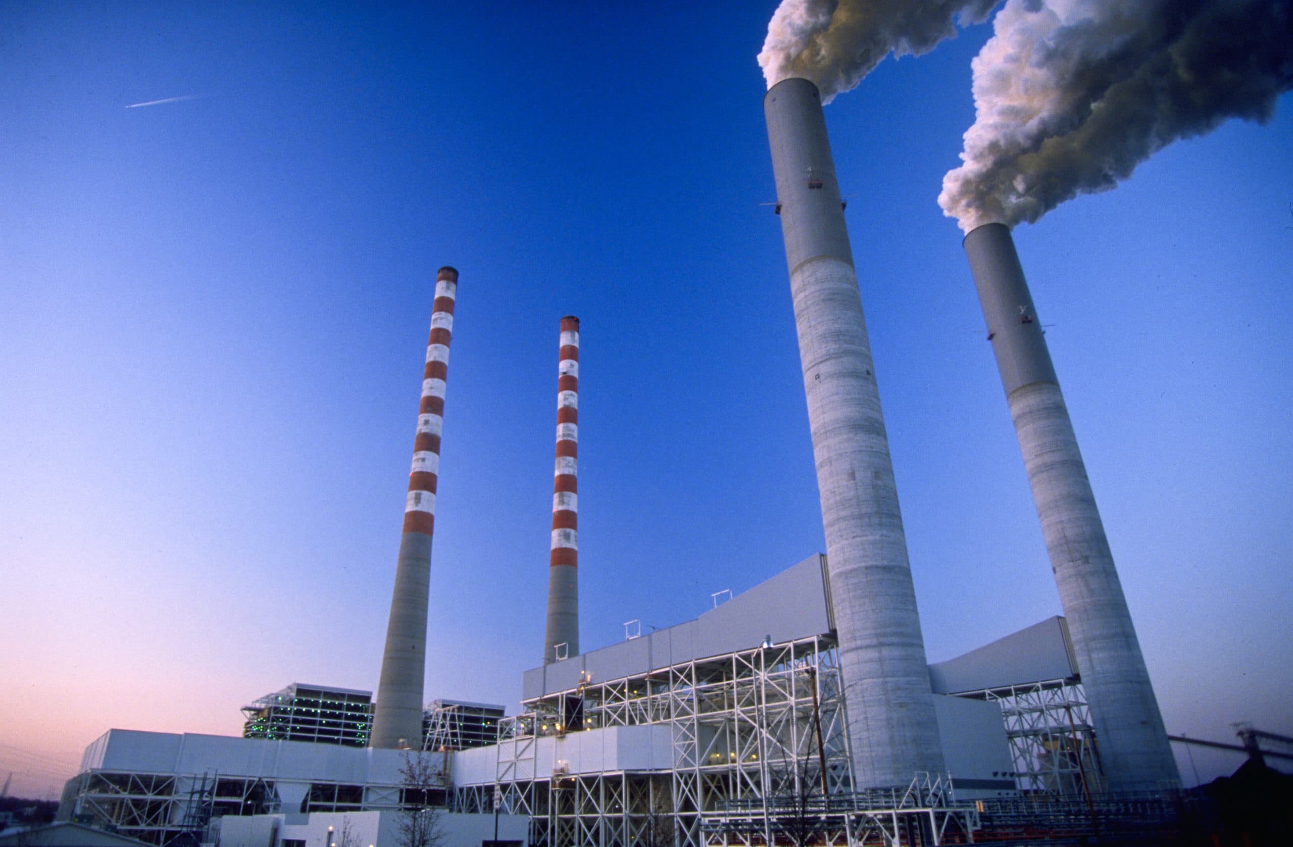 TVA Faces Legal Challenge Over Clarksville Fossil Fuel Plant Plans