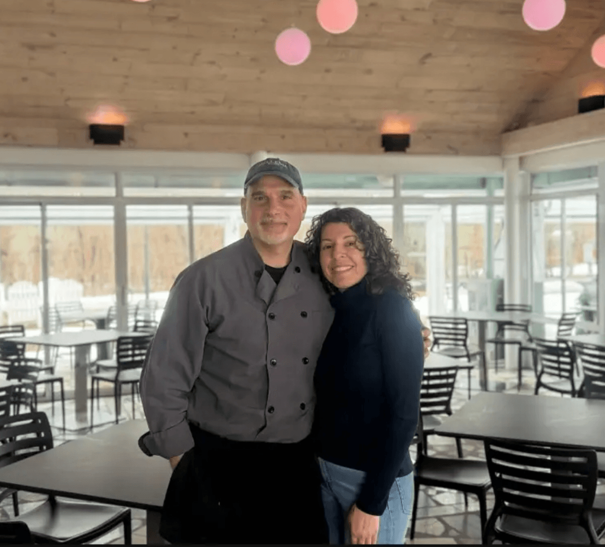 Local Dining Trends: Established Eateries and New Concepts Shape Market