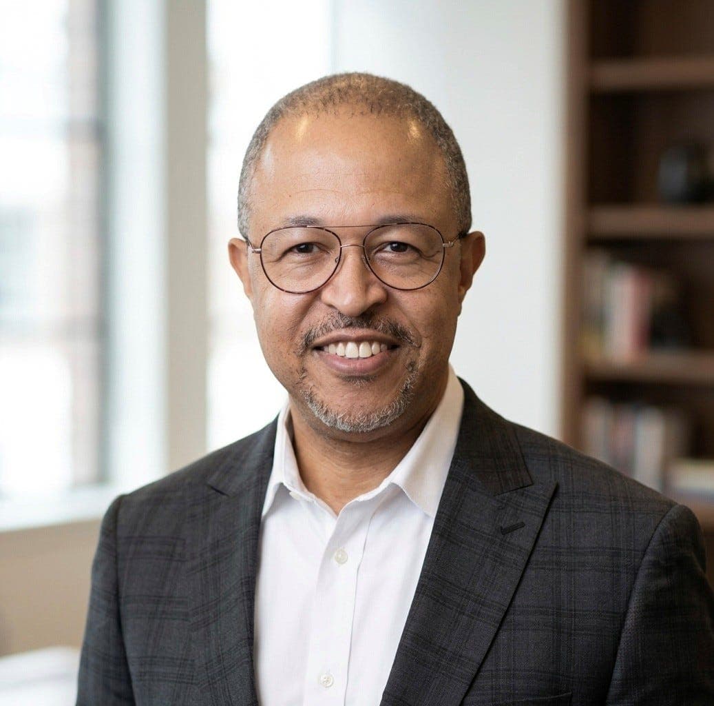 Sueing Insurance CEO Takes Helm of Nashville Rotary Club