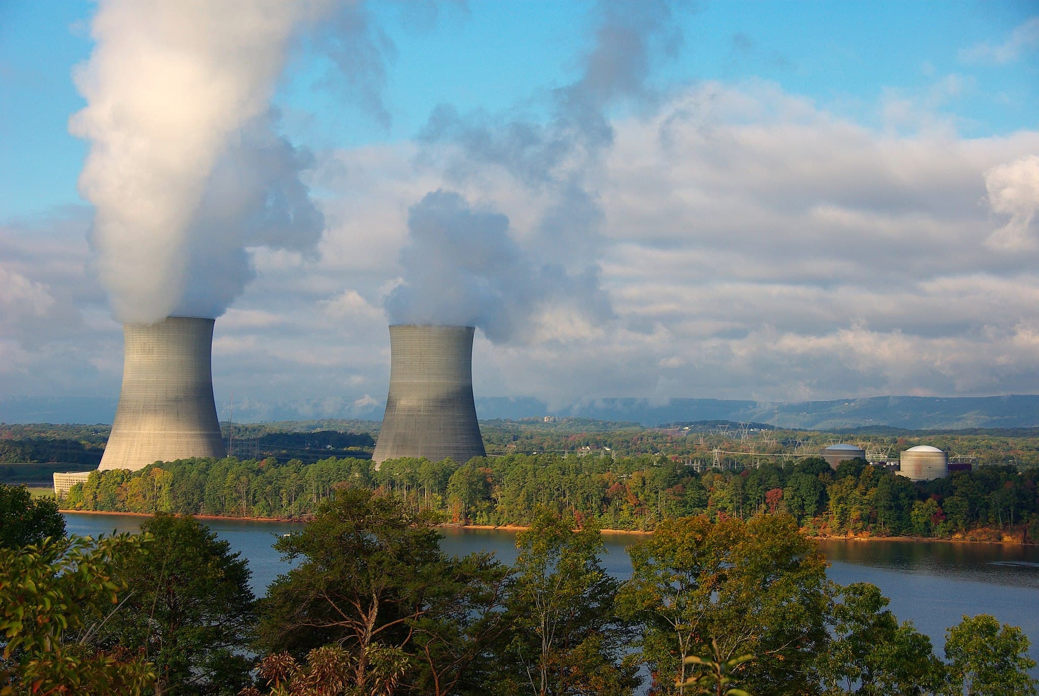 Tennessee Eyes $50B Nuclear Waste Storage Deal, Details Under Wraps