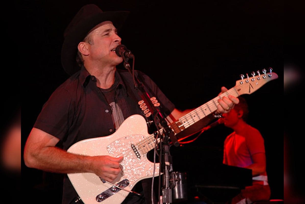 Country Music Icon Clint Black Brings Chart-Topping Tour to Regional Venue