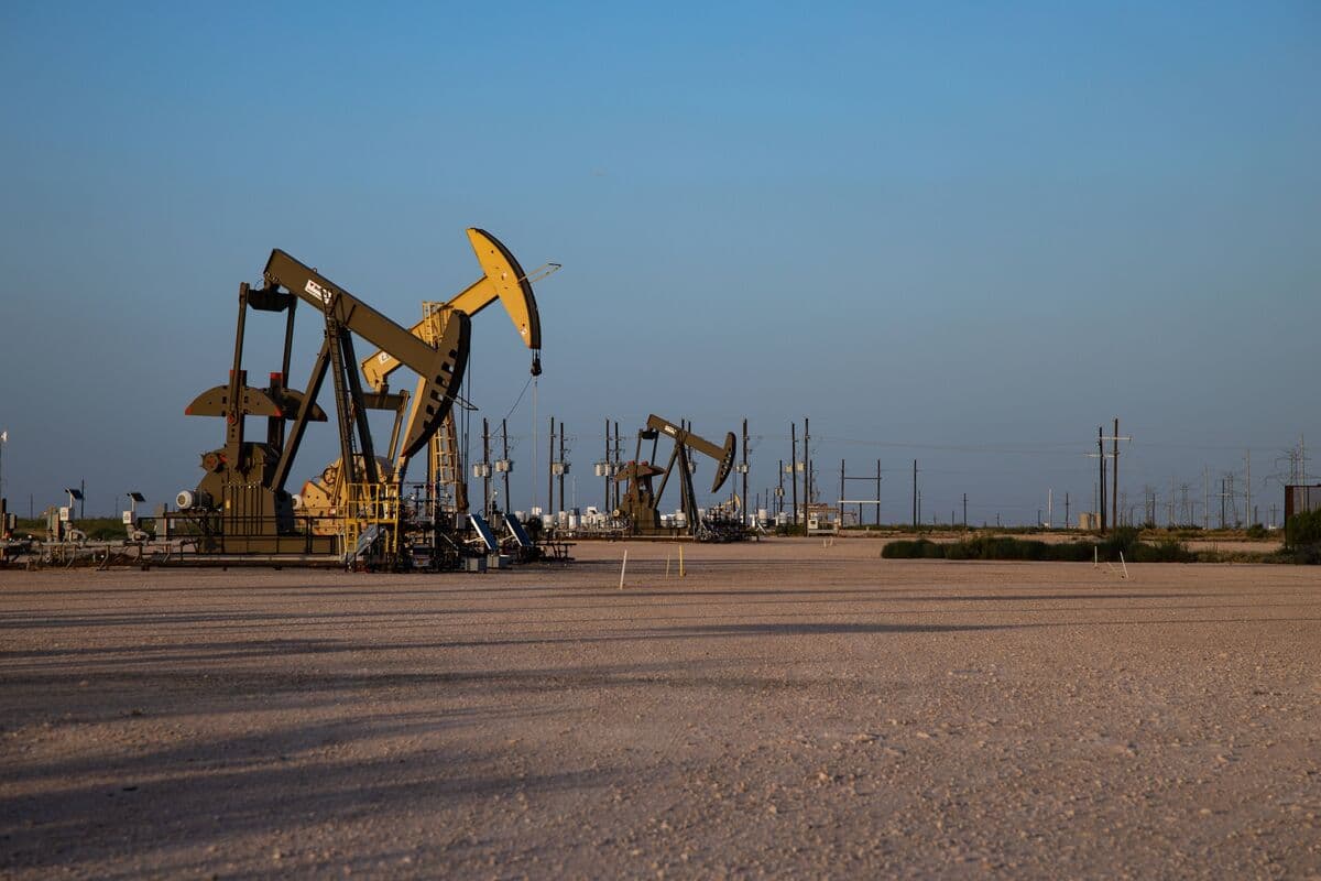 Oil Markets Rally on Iran Sanctions Concerns