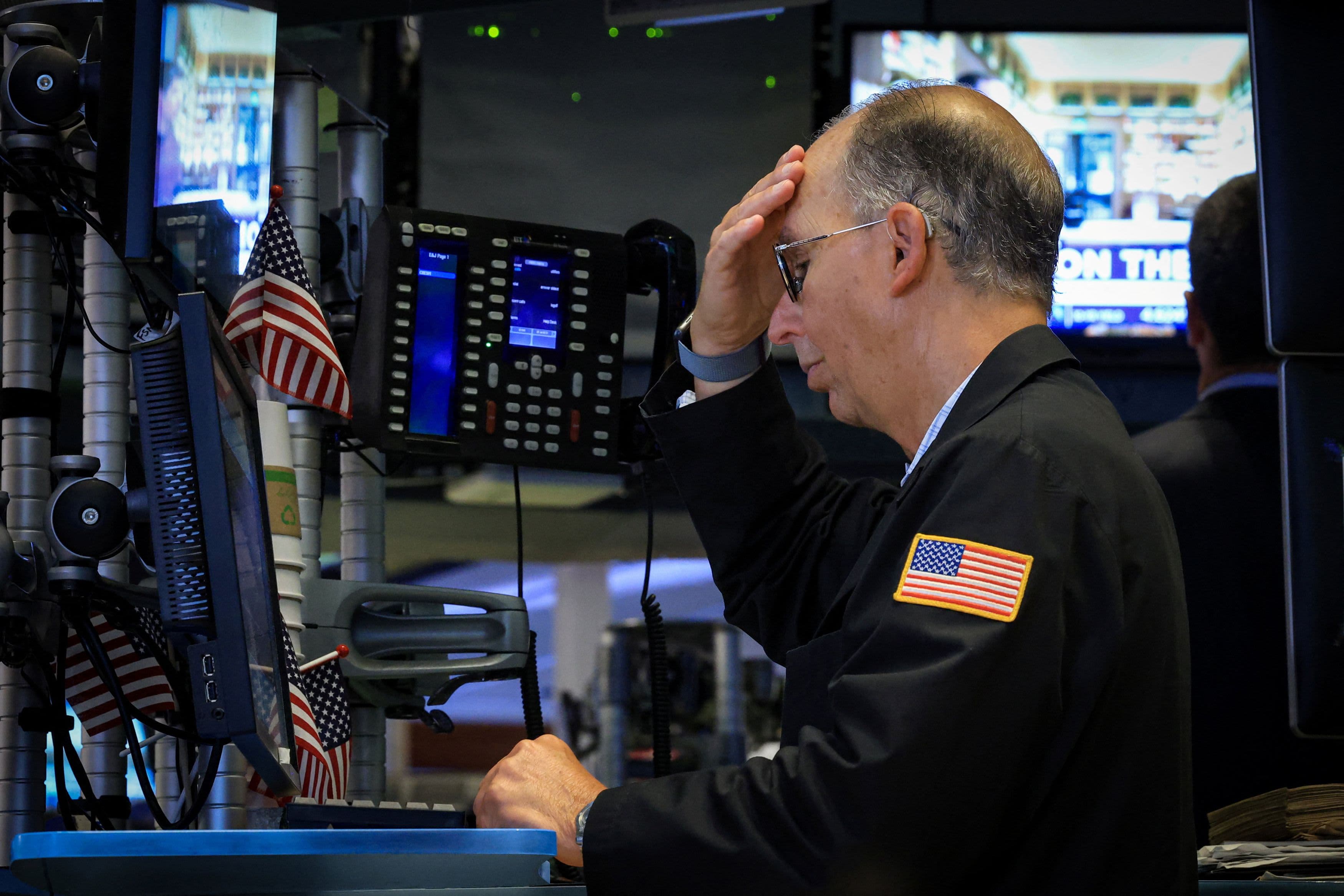 Long-Dated Treasury Yields Rise as Buyback Support Weakens