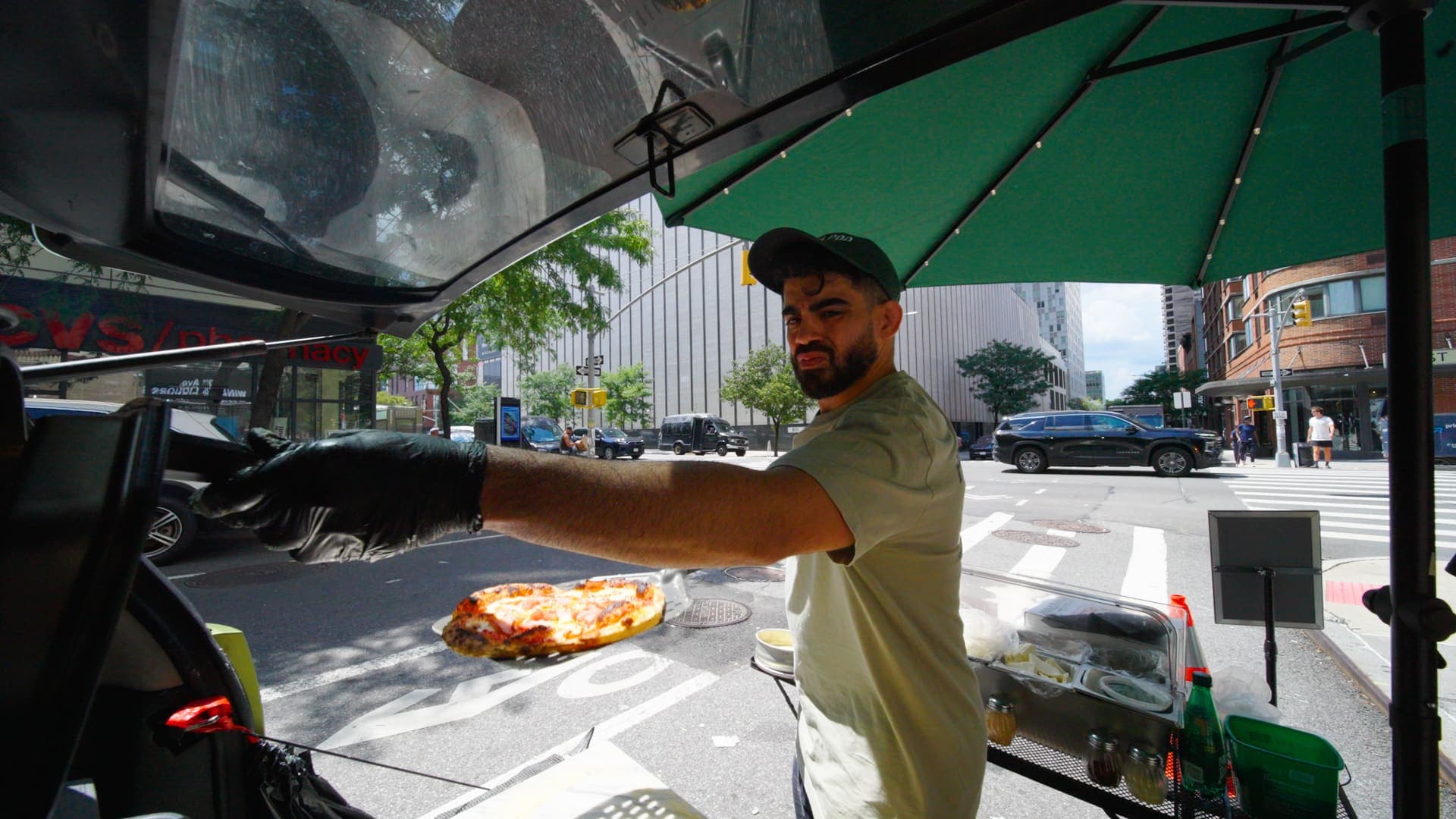 Entrepreneur Transforms Smart Car Into Mobile Pizzeria