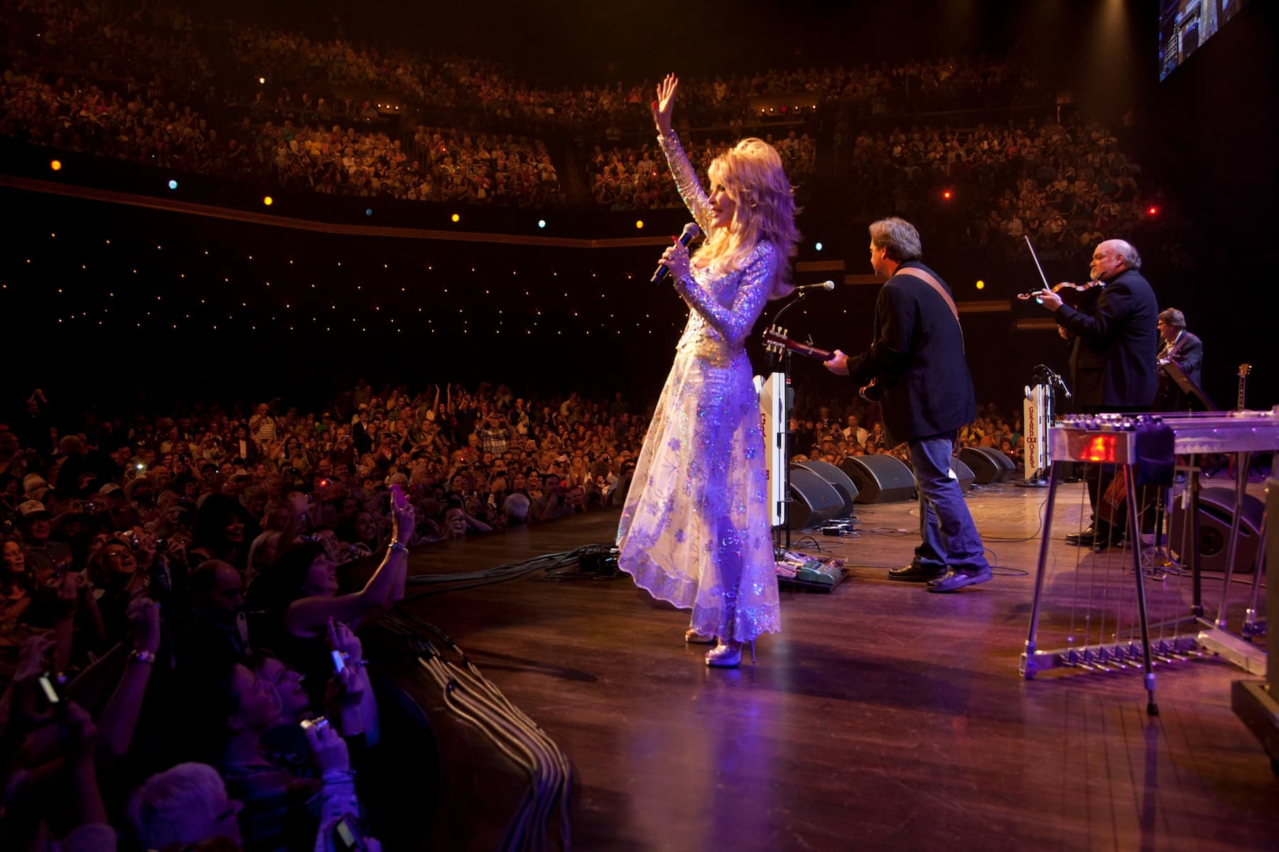 Dolly's Business Legacy: How Nashville's Icon Built a Music Empire