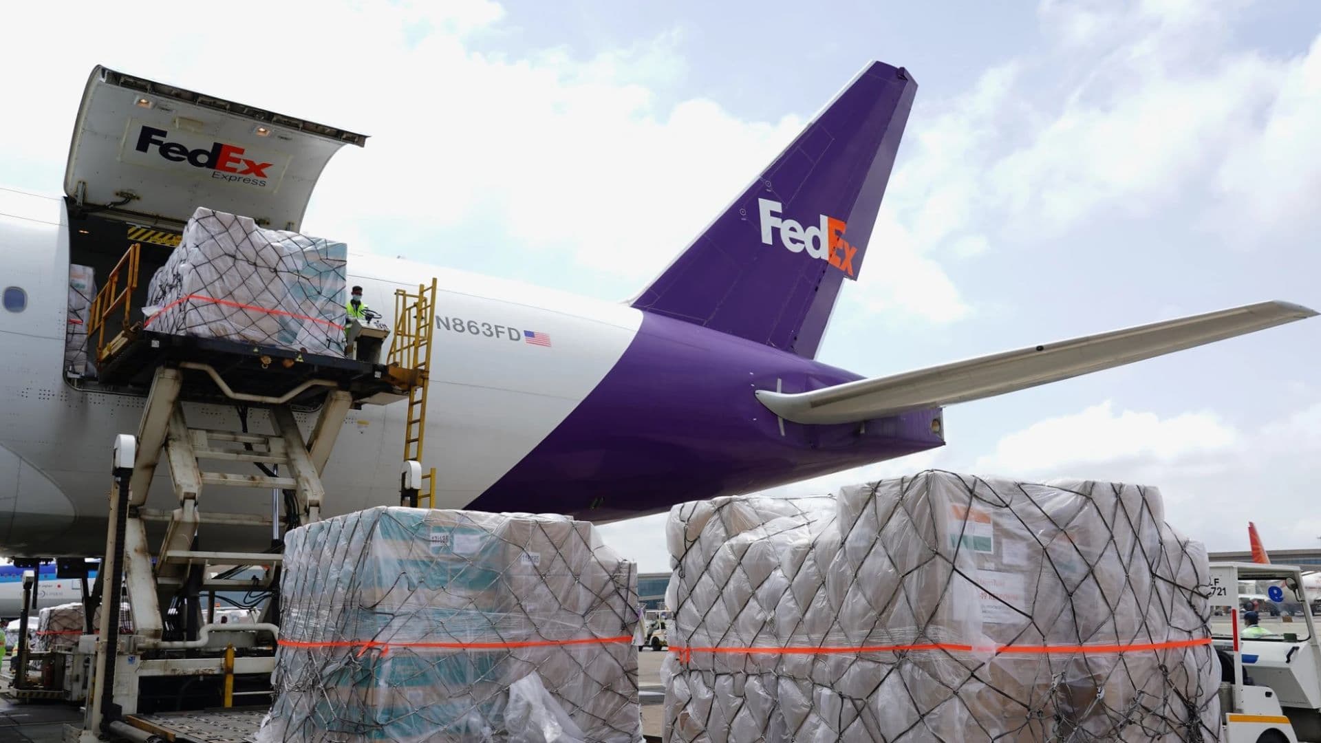 FedEx to Invest $400M in Indian Air Cargo Infrastructure