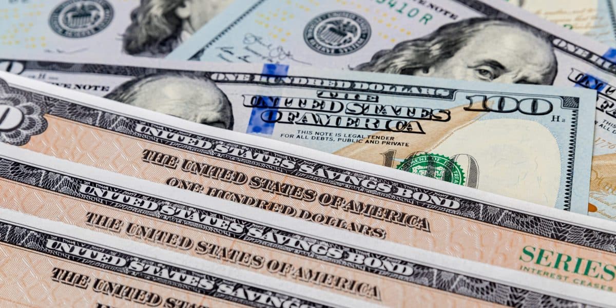 Foreign Treasury Sales Could Push Up Borrowing Costs for U.S. Businesses