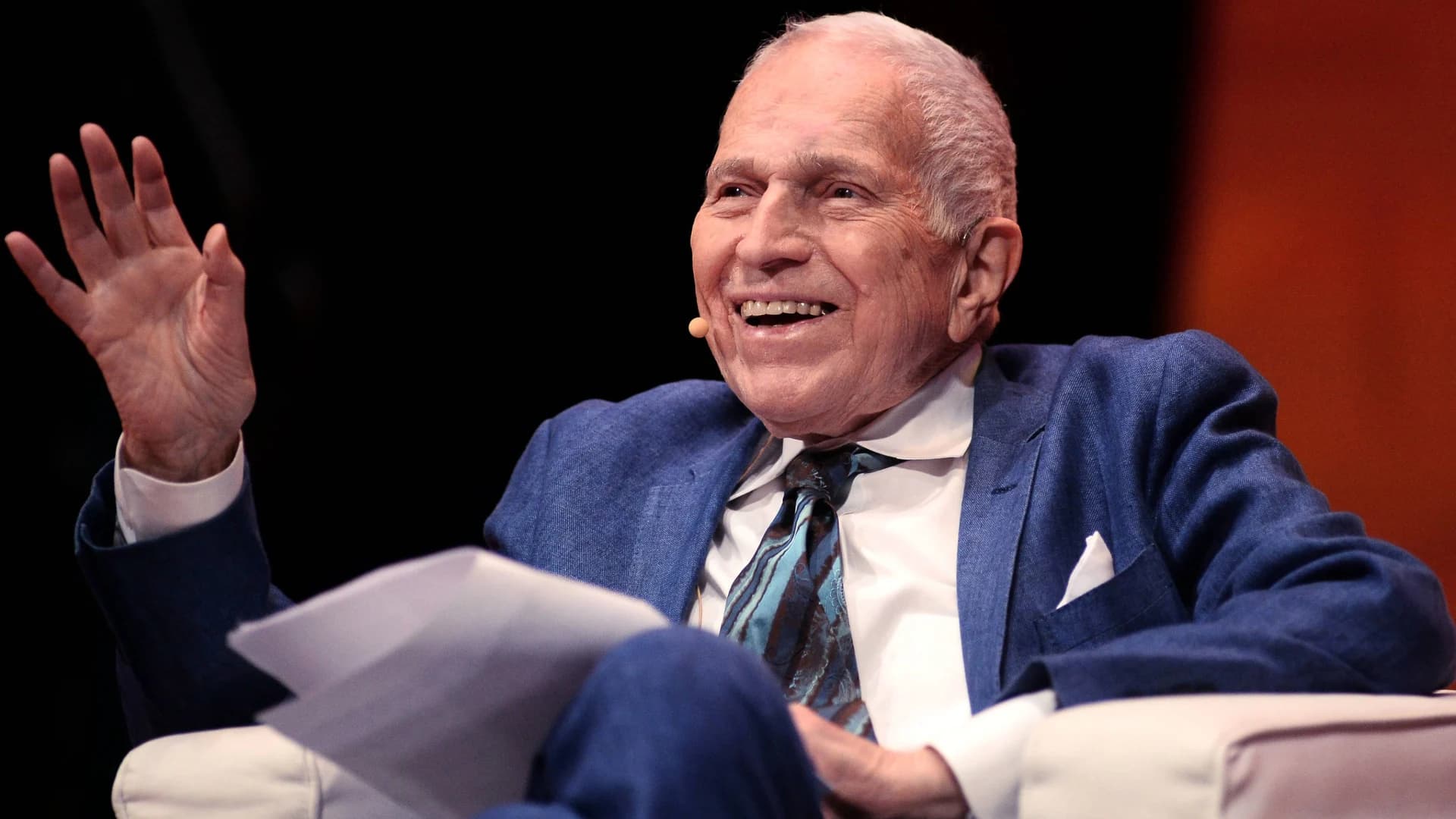 Nobel Economist Edmund Phelps, Champion of Entrepreneurship, Dies at 92