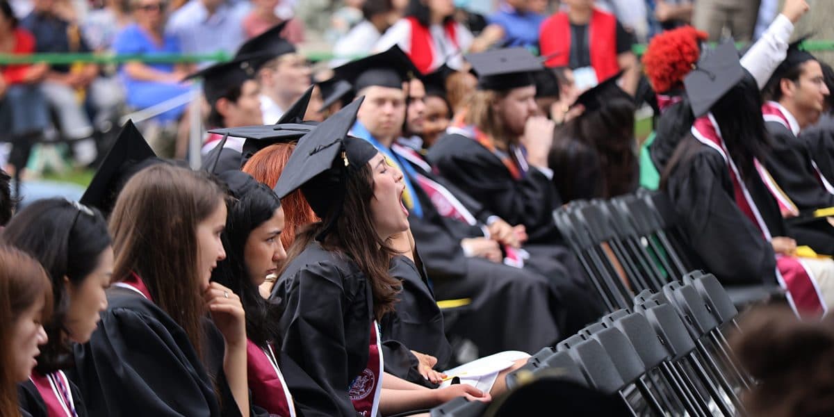 AI Paradox: Students Reject, Then Adopt the Technology