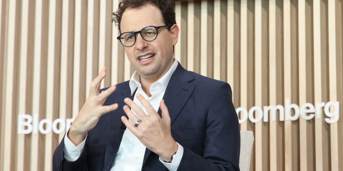 Private Tech Share Market Heats Up Amid Fraud Concerns