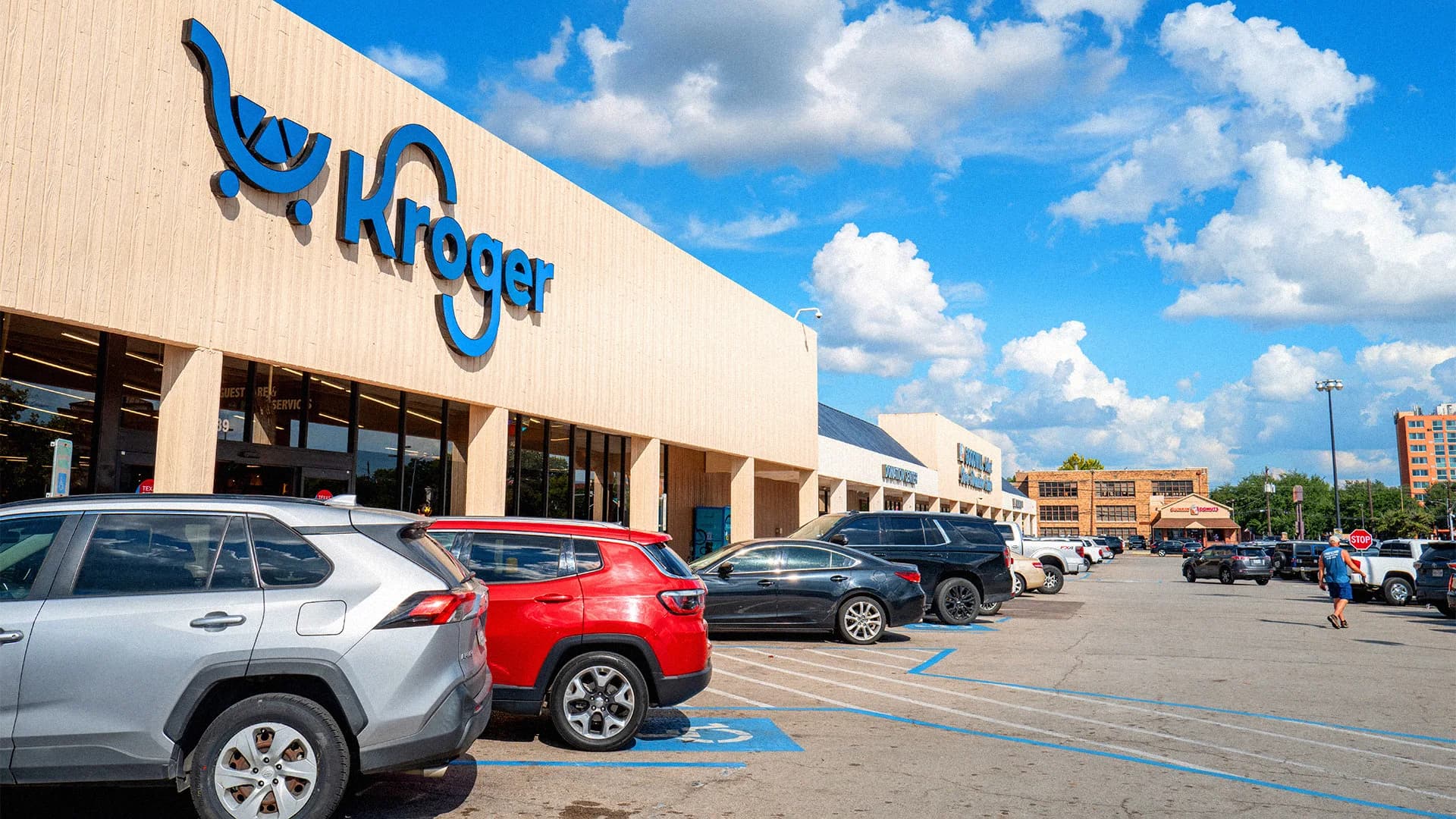 Kroger Launches Price-Cutting Offensive to Challenge Walmart, Costco