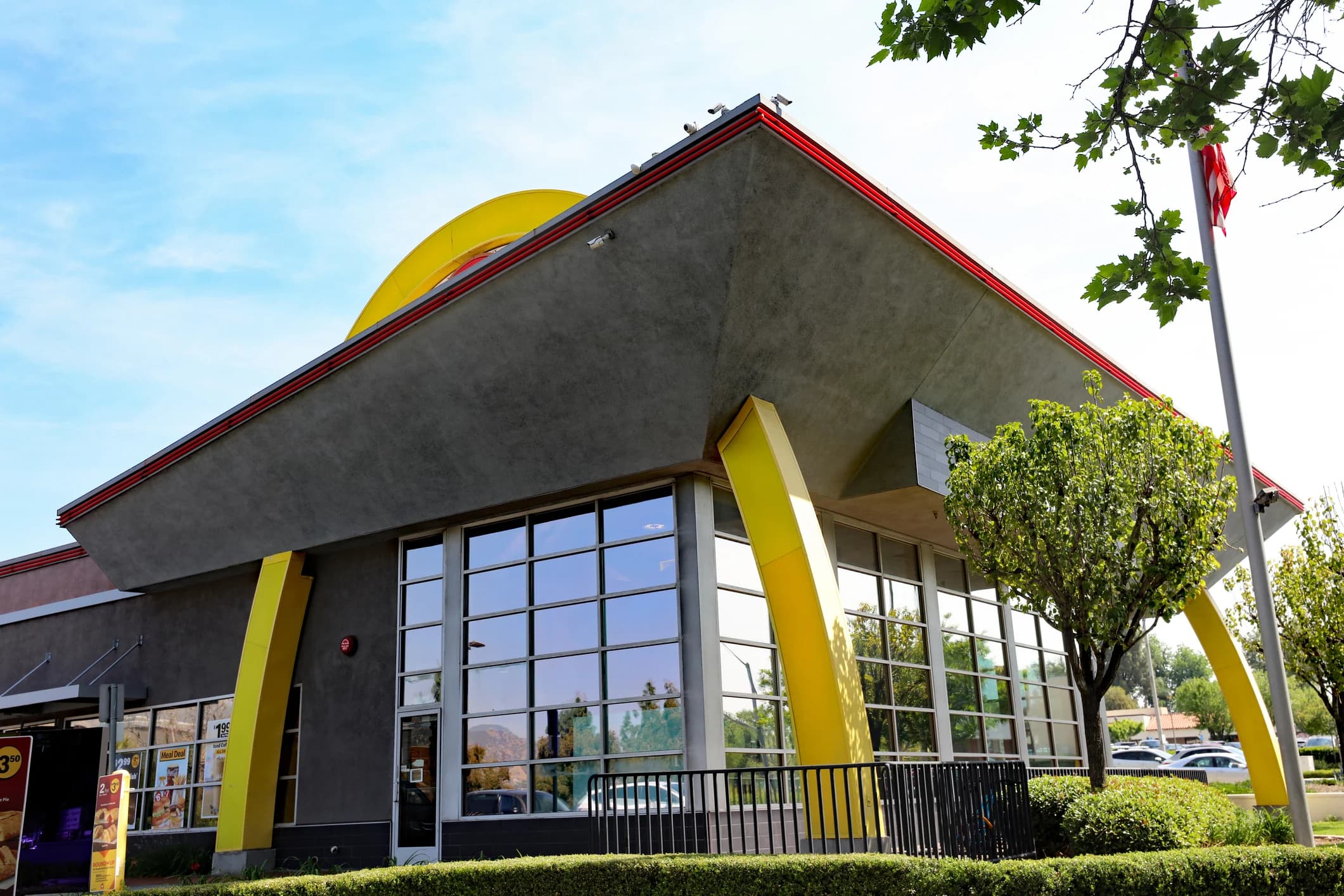 McDonald's Tackles Major Operational Challenge With Strategic Shift