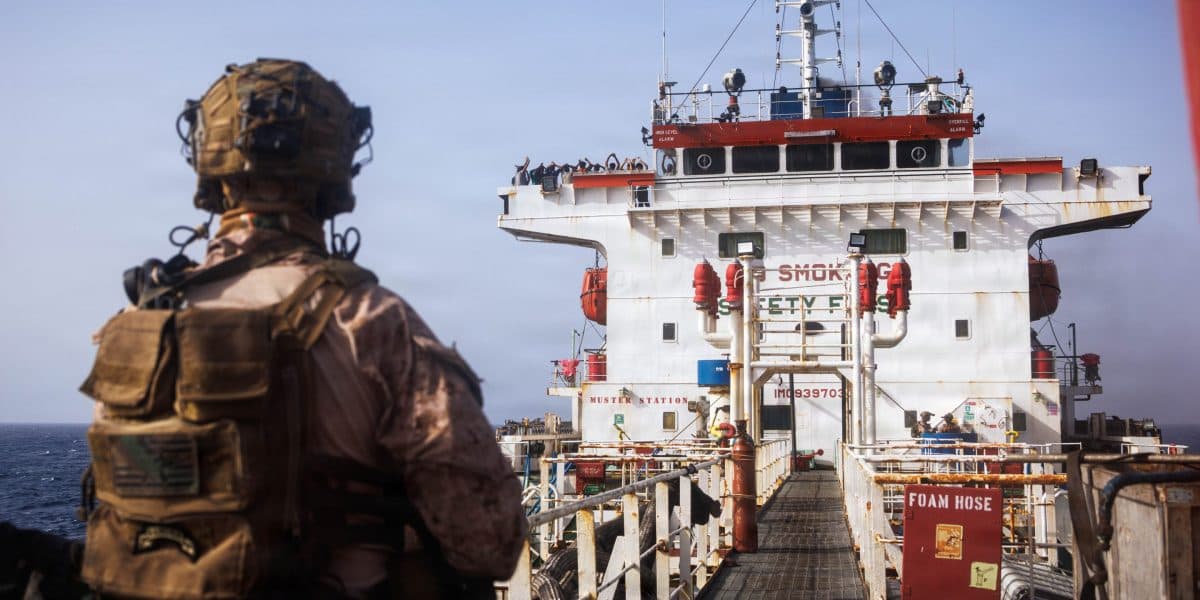 Oil Inventories at Critical Lows; Price Surge Expected Within Weeks