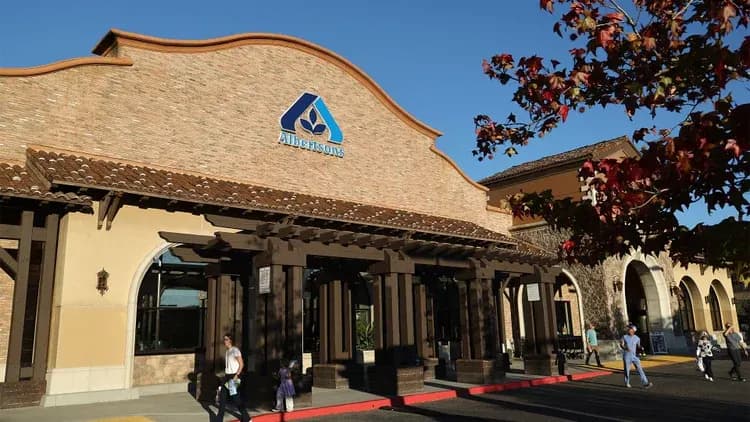 Albertsons Announces 2026 Store Closures Amid Footprint Restructuring