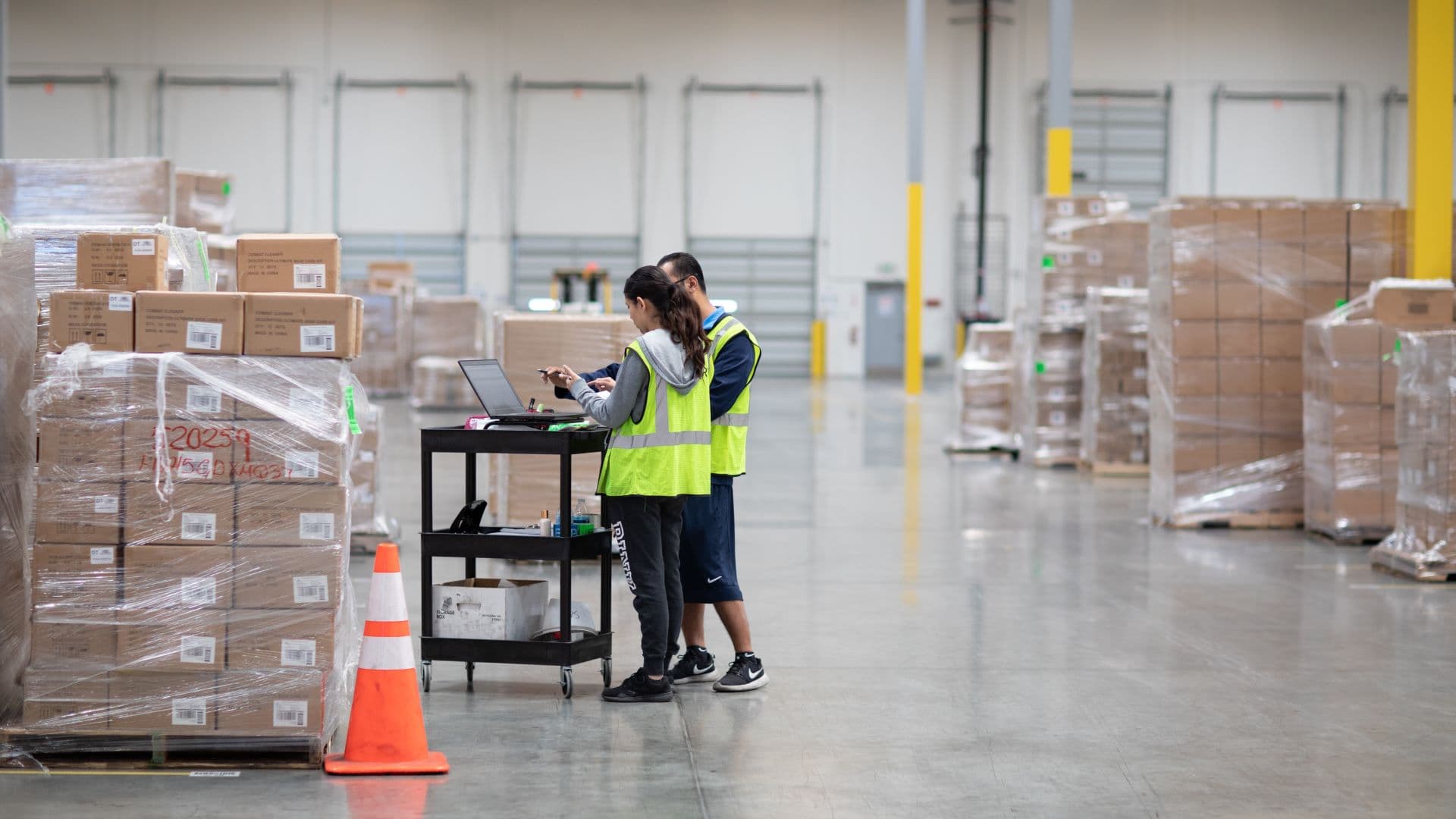 China's Manufacturing Slowdown: What It Means for Nashville Supply Chains