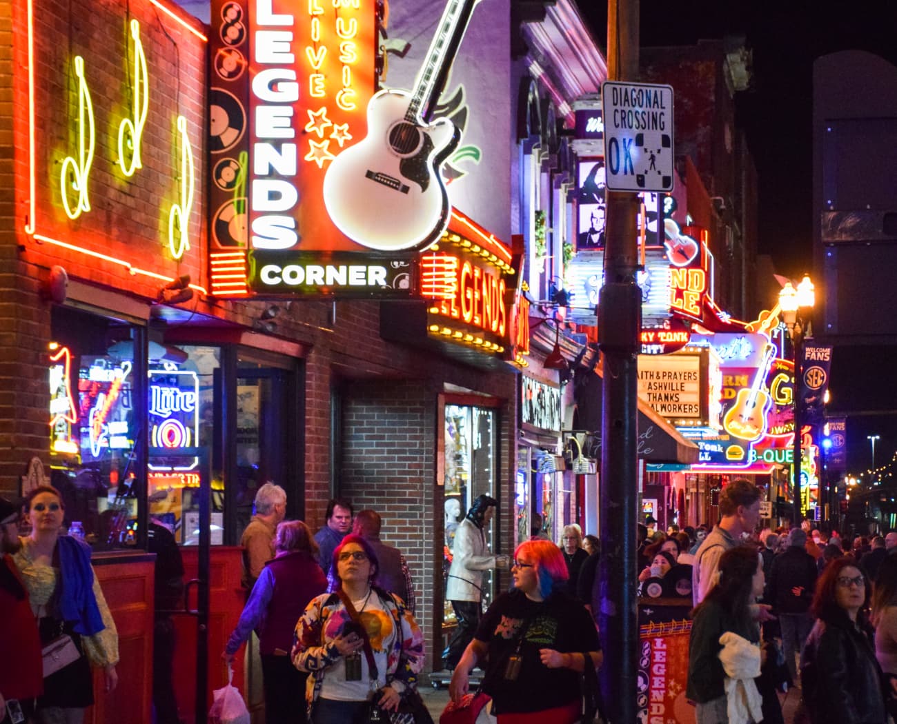 Lee Resists Special Session Call on Lower Broadway Tax Hike