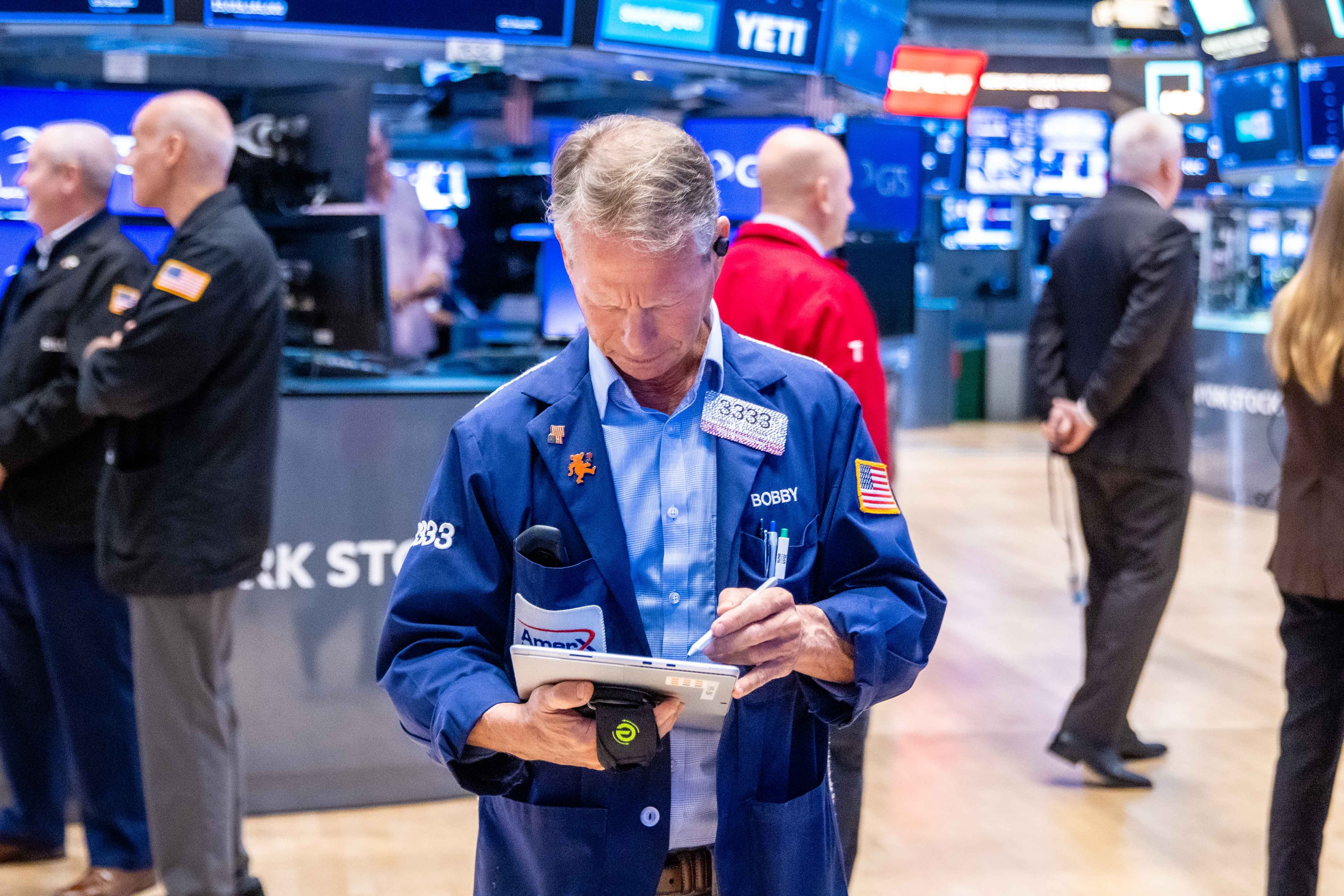Market Volatility Slides to Year-Low Amid Positive Sentiment